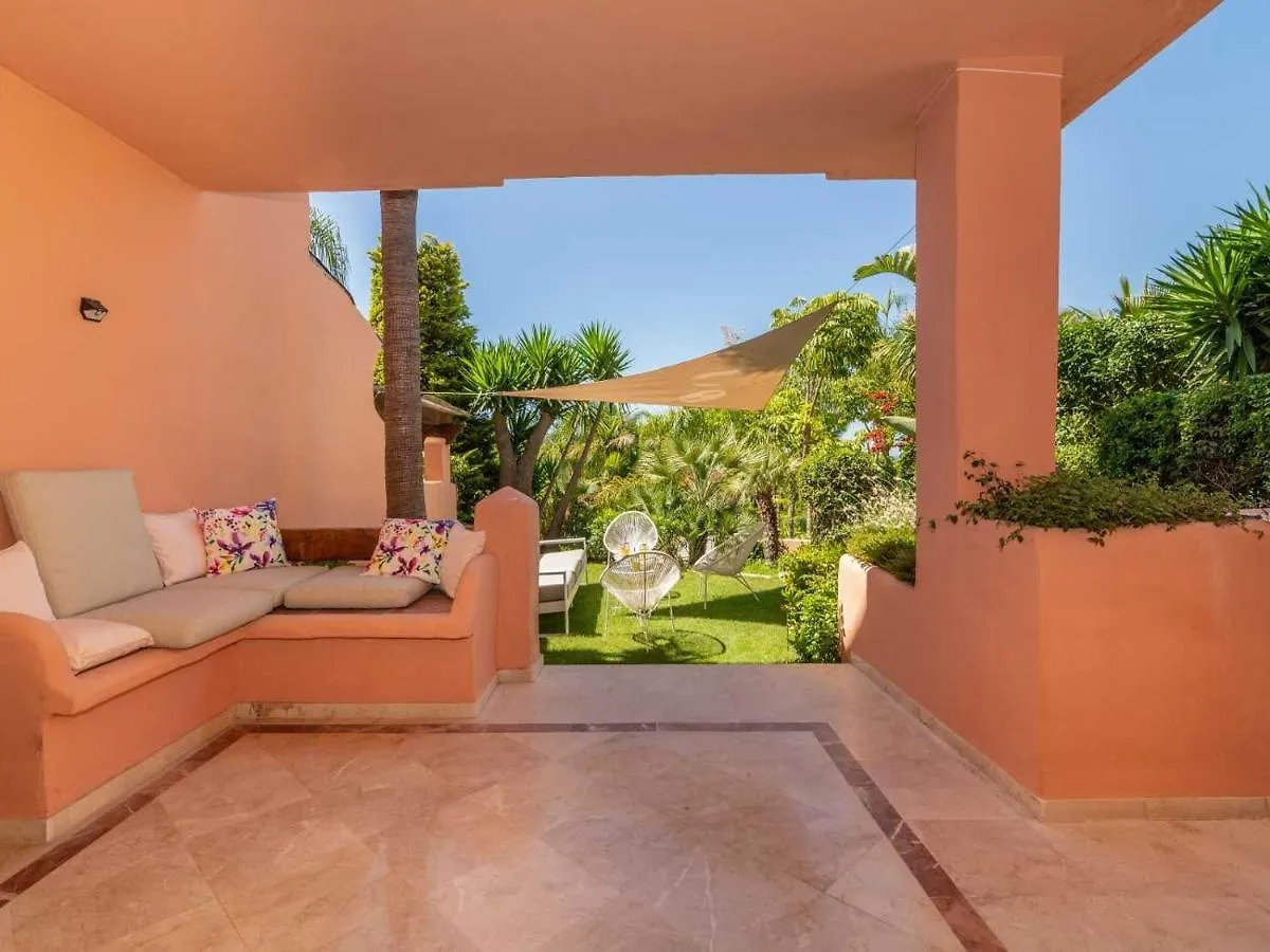 Vacation Marbella I El Calvario Villa, Home Cinema, Pool, Andalusian Garden, Top Location In Marbella Old Town 0*,  Hiszpania