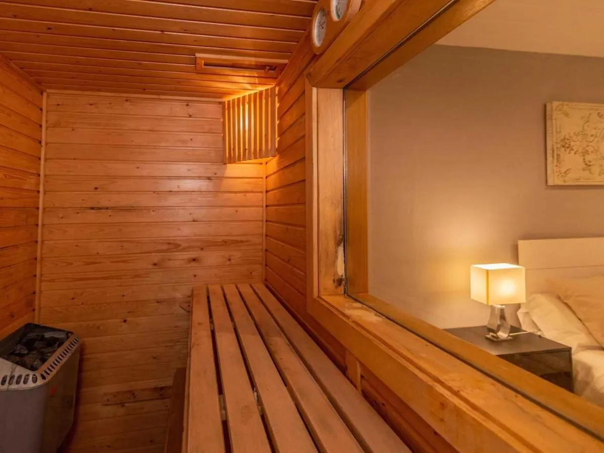 Villa El Calvario: Cinematic Retreat in Marbella's Old Town 0*, Marbella